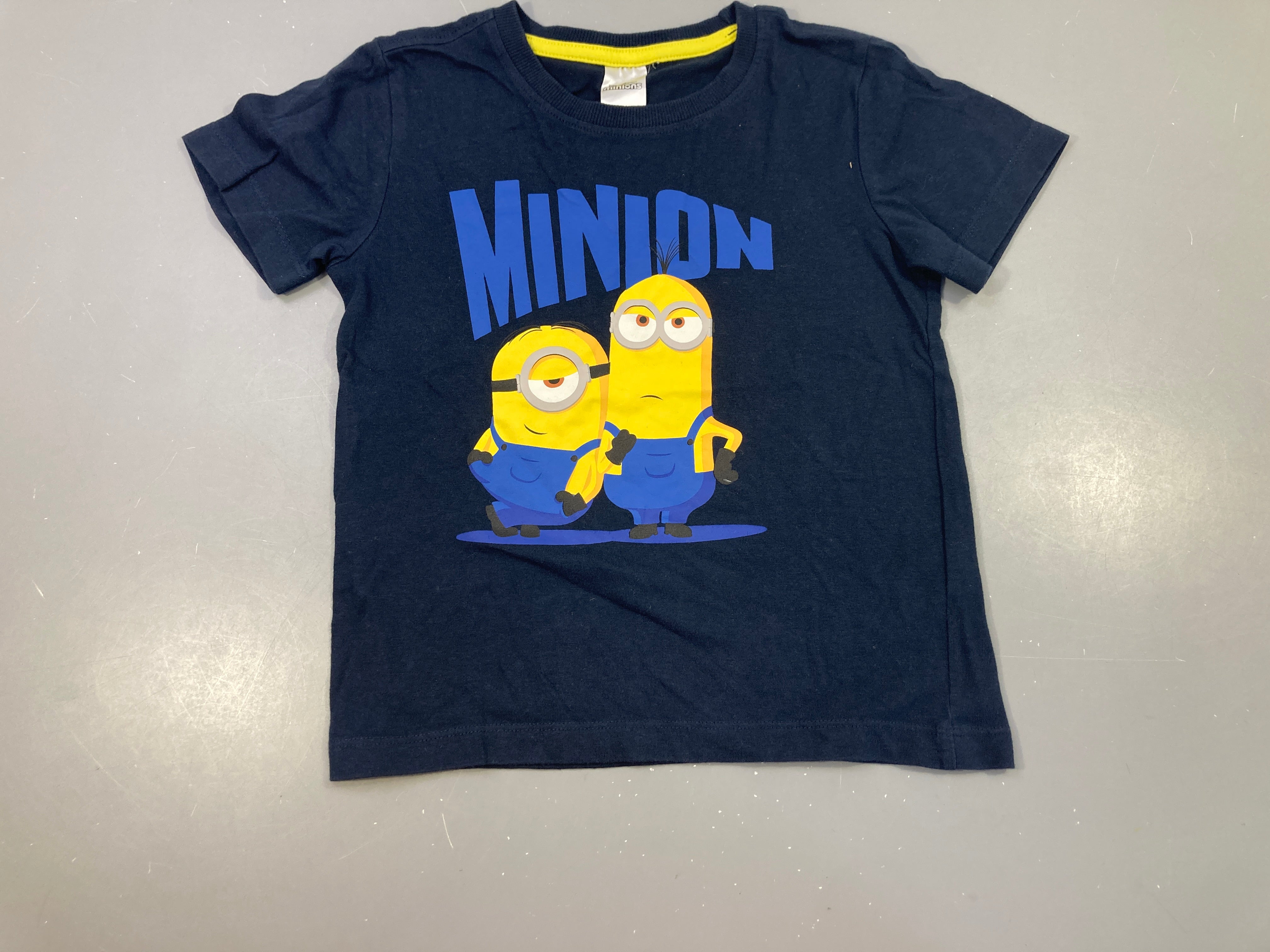 T-shirt m.c bleu foncé Minions