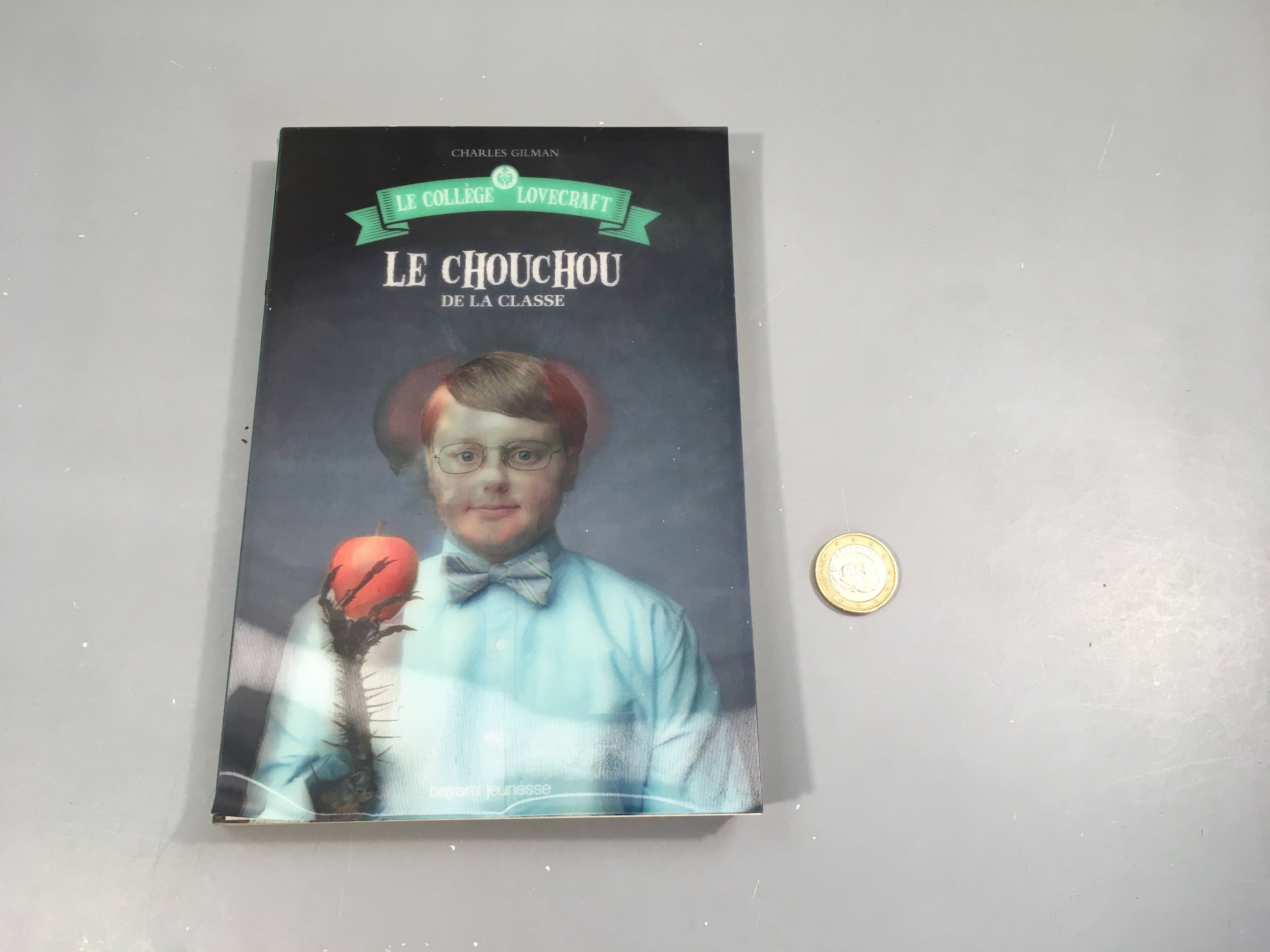 Le chouchou, Le collège Lovecraft, couverture se décolle dans le bas