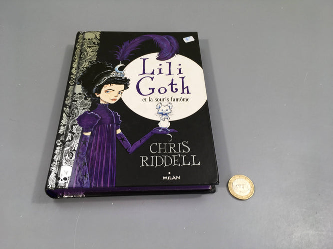 Lili Goth et la souris fantôme, moins cher chez Petit Kiwi
