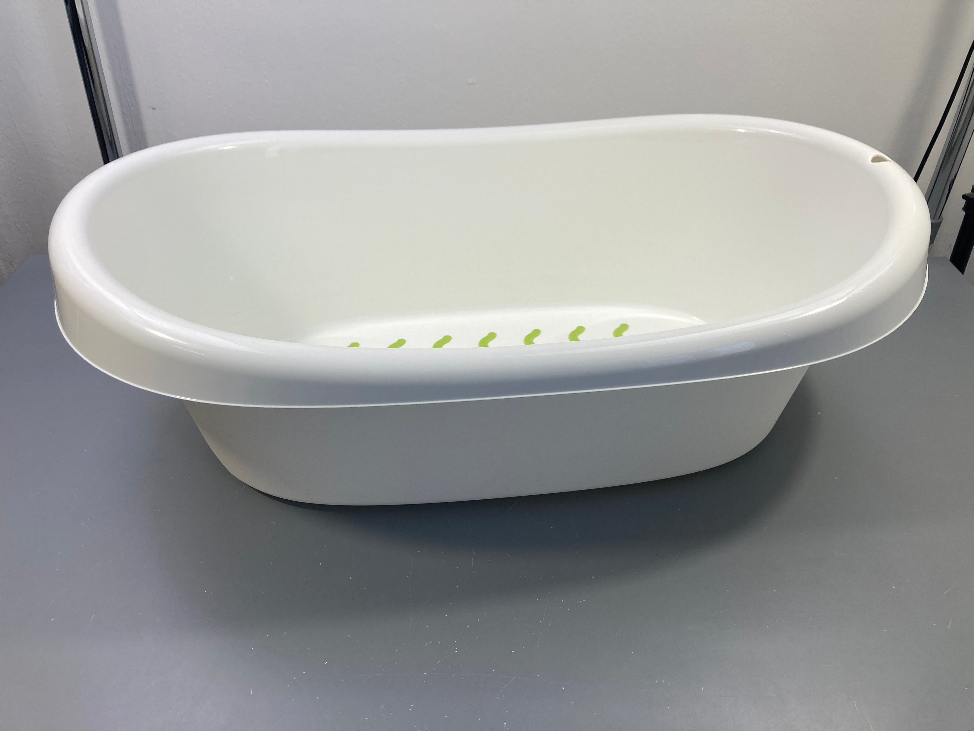 Baignoire plastique blanche/verte