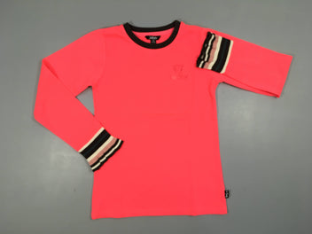 T-shirt m.l rose néon bord noir rayé blanc-bleu légèrement bouloché
