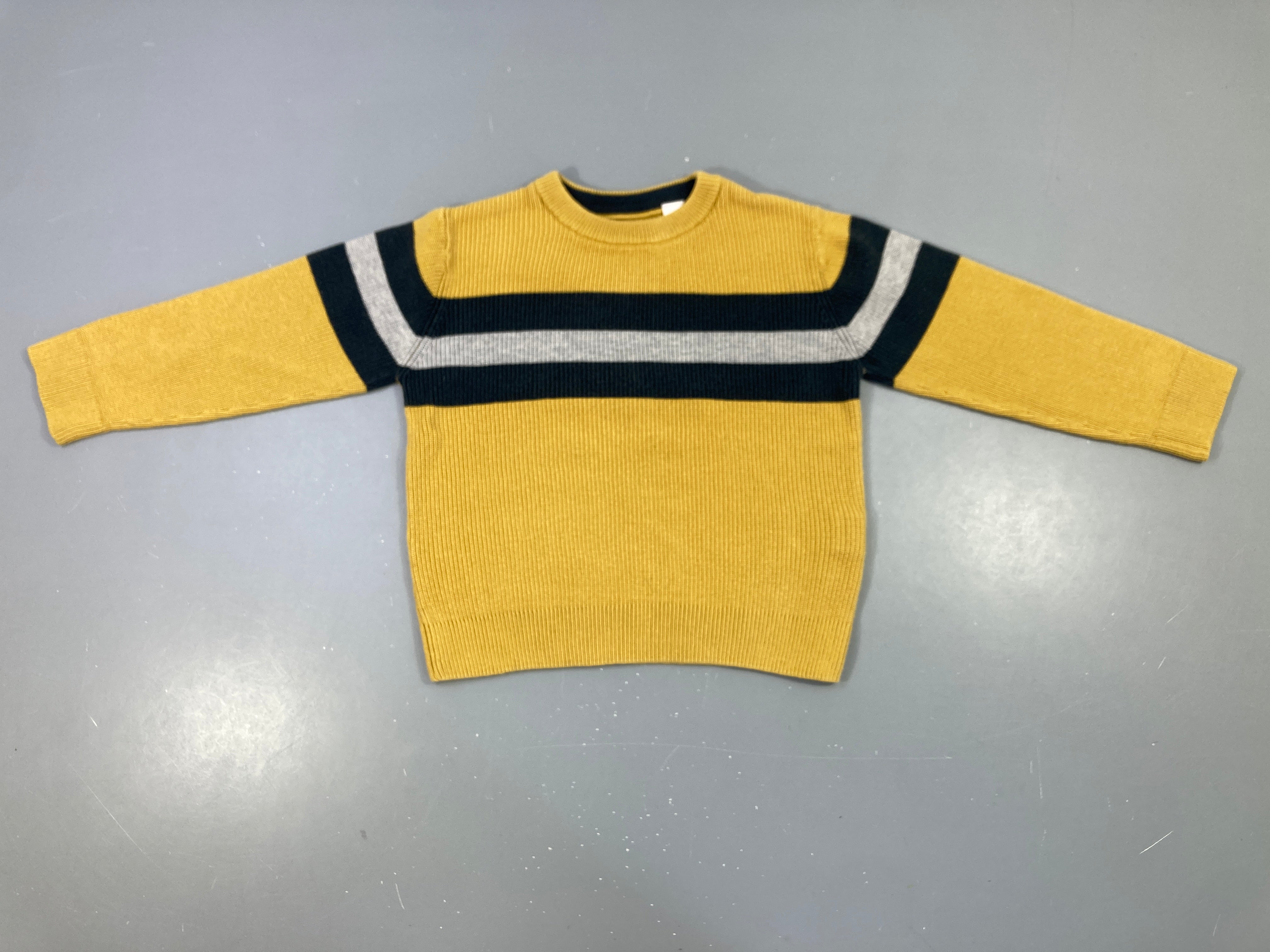 Pull rayé jaune-bleu foncé-gris