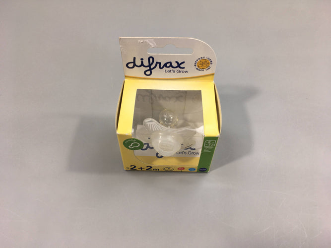 NEUF tétine blanche traits, -2+2m, moins cher chez Petit Kiwi