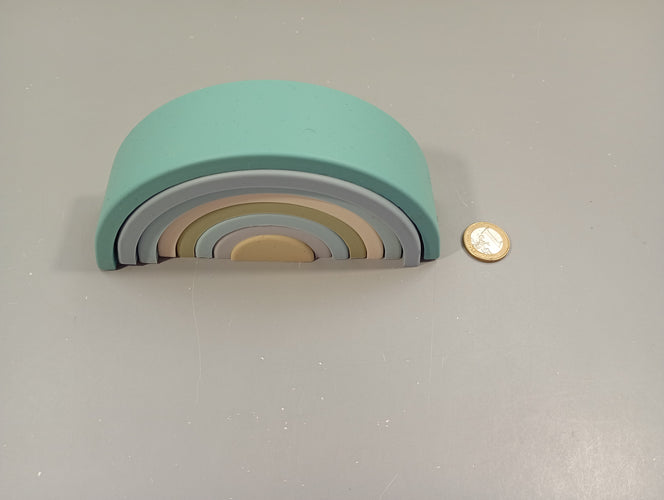 Arc-en-ciel en caoutchouc à empiler, moins cher chez Petit Kiwi