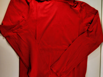 T-shirt m.l col roulé rouge