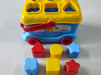 Le bus des formes de Mickey 6 formes (manque 3 formes)