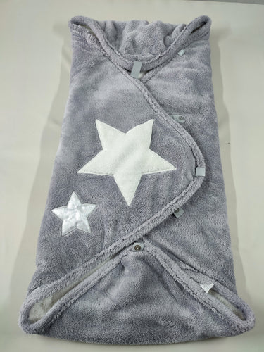 Couverture envelopante softy grise étoiles, moins cher chez Petit Kiwi