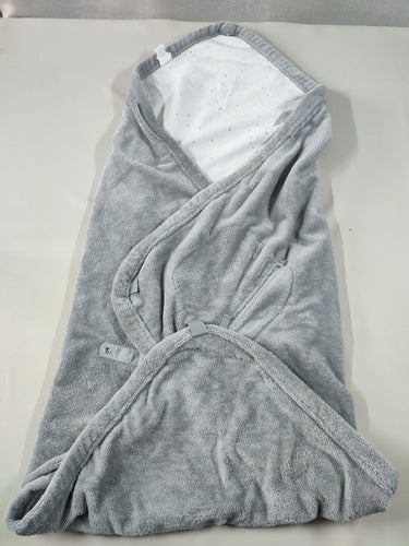 Couverture envelopante softy grise doublé jersey blanc/étoiles, moins cher chez Petit Kiwi