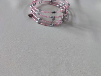 Bracelet ressort rose breloque