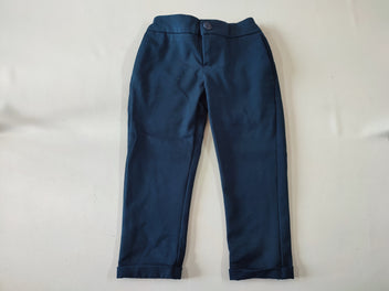 Pantalon classique bleu marine à revers