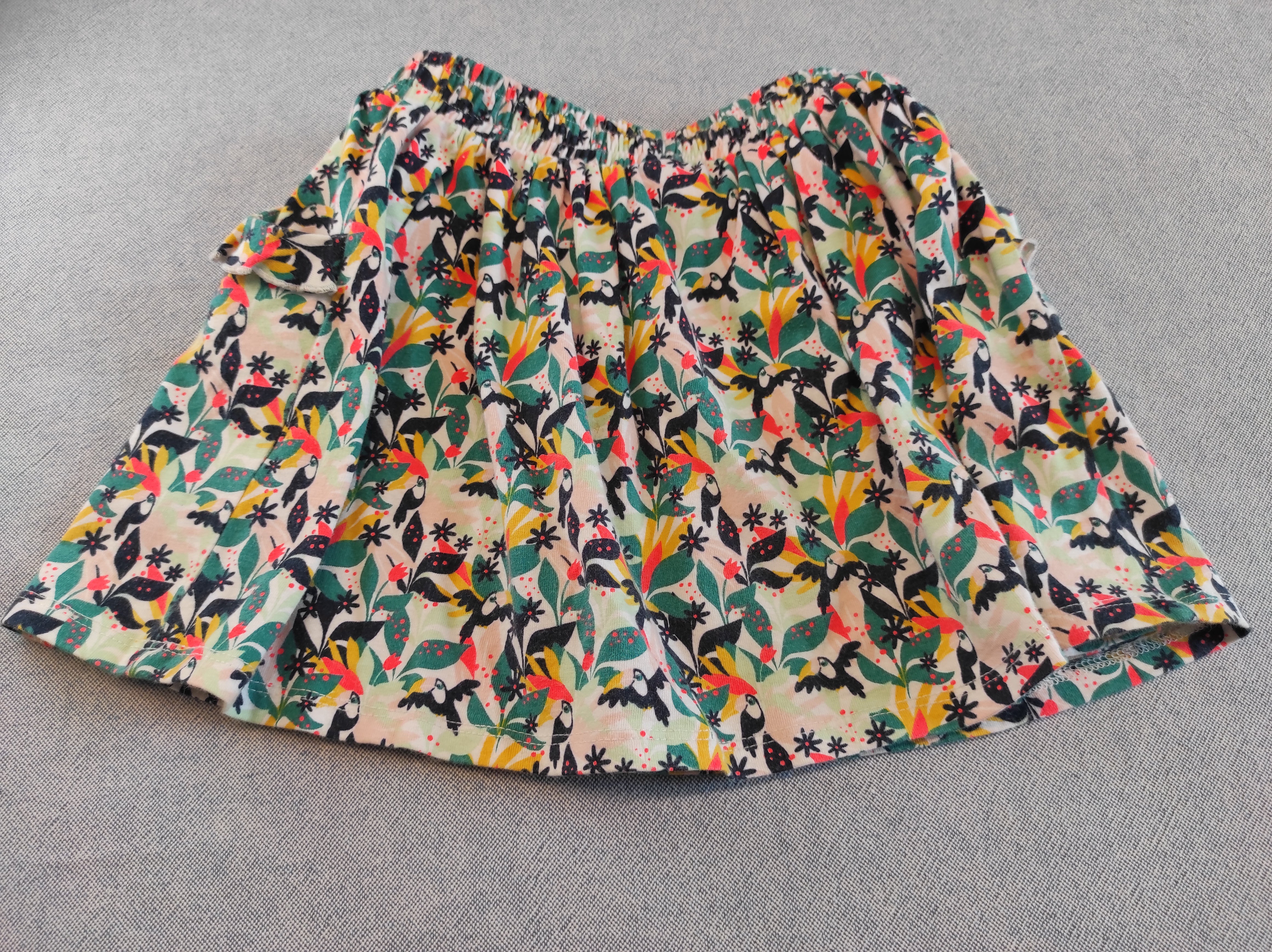 Jupe Samson colorées, toucans et feuilles
