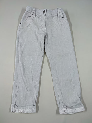 Pantalon 3/4 blanc ligné gris à paillettes à revers broderie, moins cher chez Petit Kiwi