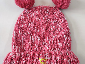 Bonnet grosses mailles rose à pompoms, 53cm