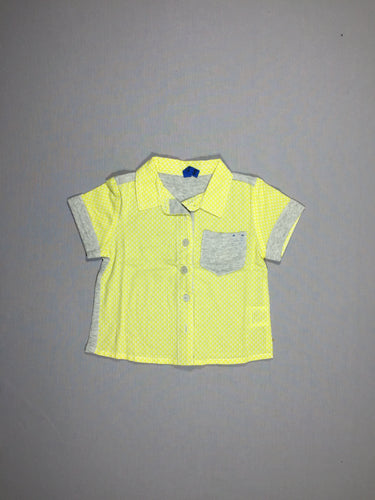 Jolie chemise m.c coton jaune triangles blancs et jersey dans le dos, poche et revers de manches, moins cher chez Petit Kiwi