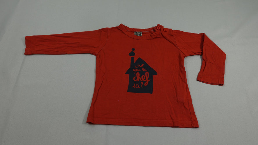 T-shirt m.l rouge - inscription "C'est qui le chef ici?" dans une maison, moins cher chez Petit Kiwi