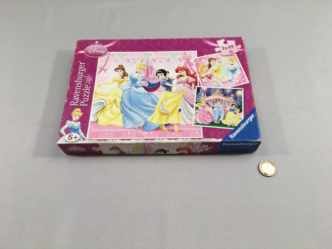 3 puzzles princesses, 49pcs +5a - complet, moins cher chez Petit Kiwi