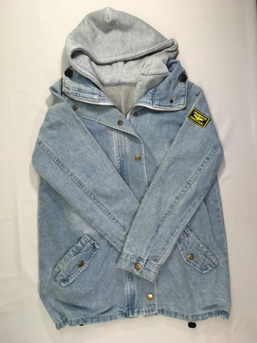 Veste en jean clair + Sweat s.m à capuche gris, moins cher chez Petit Kiwi