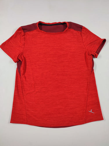 T-shirt m.c de sport rouge (pas d'étiquette, taille estimée), moins cher chez Petit Kiwi