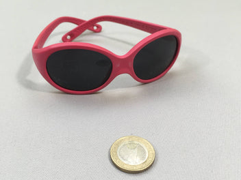 Lunettes de soleil rose