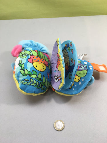 Livre textile poisson, moins cher chez Petit Kiwi