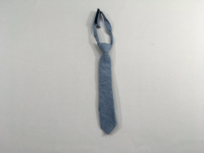 Cravate bleu-gris (s'attache avec scratch), moins cher chez Petit Kiwi