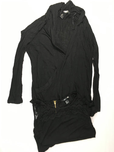 T-shirt s.m noir dentelle + gilet jersey noir, moins cher chez Petit Kiwi