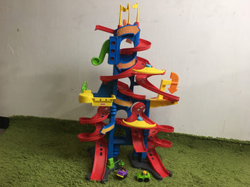 Little People-Garage Cochelanda + 2 voitures et 2 personnage