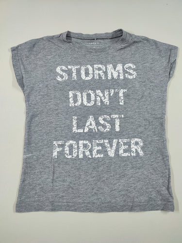 T-shirt m.c gris chiné "Storms don't last forever", moins cher chez Petit Kiwi