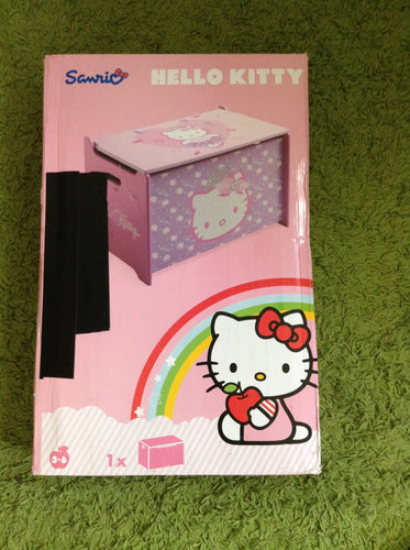 NEUF sous-blister Coffre à jouet en bois, Hello Kitty, Delta Children's, Sanrio, moins cher chez Petit Kiwi