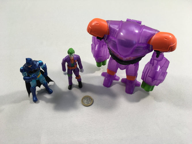 2 figurines 10 cm, Batman et le Joker+ Arumure taille et chevilles élastiqueshnologique - DC - Spin Master, moins cher chez Petit Kiwi