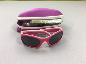 Lunettes de soleil rose
