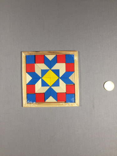 Petit puzzle en bois - formes géométriques décoratives - 13/13cm, moins cher chez Petit Kiwi