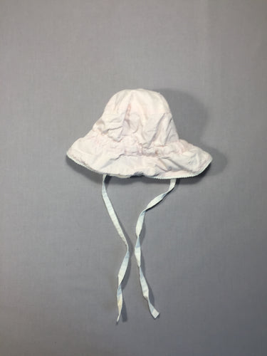 Chapeau blanc ligné rose - fleurs brodées (9/12m), moins cher chez Petit Kiwi