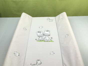 Tapis à langer zèbres