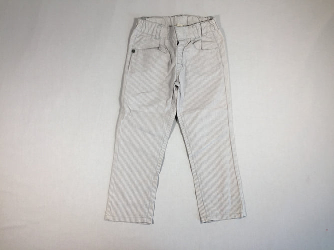 Pantalon gris clair ligné blanc en toile, moins cher chez Petit Kiwi