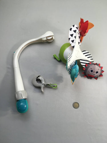 Mobile de voyage musical, moins cher chez Petit Kiwi