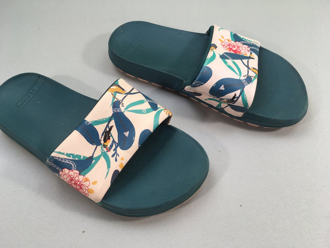 Sandales Olaian vertes pelican, moins cher chez Petit Kiwi