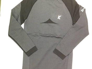 T-shirt m.l de sport gris foncé/noir Kaytan
